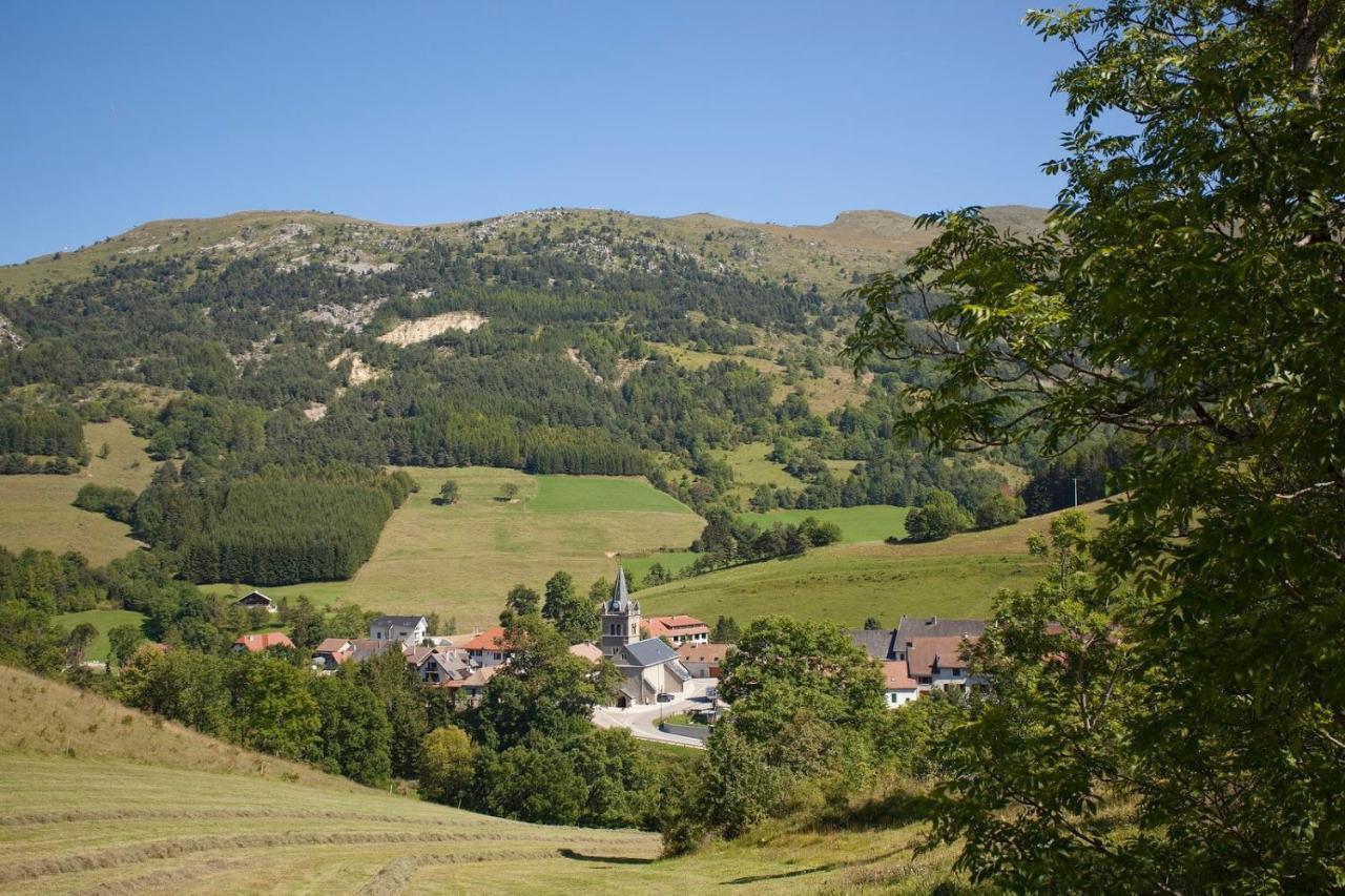 Hotel Le Chalet Gresse-en-Vercors Exterior foto